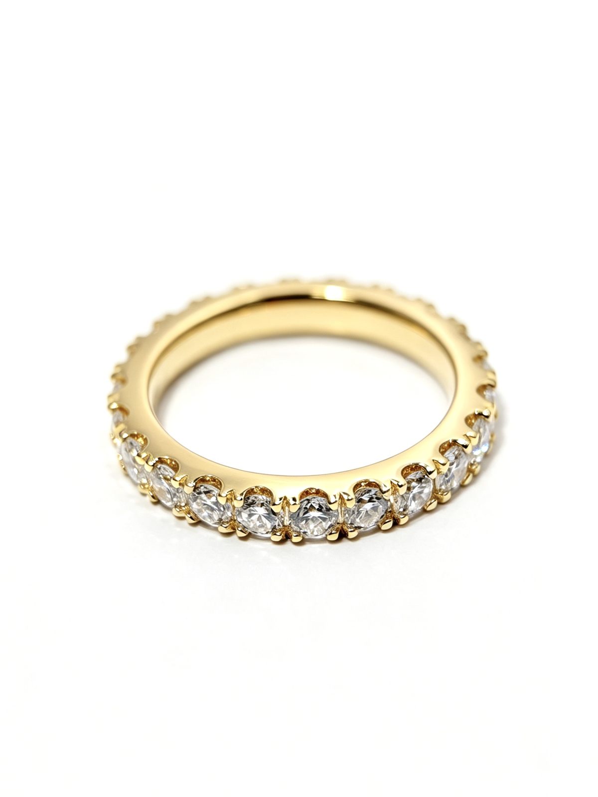 Sterling silver jewelry with a lab grown diamond setting from the ZKZ Jewelry collection